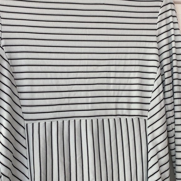 Athleta X Derek Lam IOC White Striped Madison Ave long Sleeve Athletic Shirt Top - Picture 3 of 9